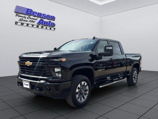 Black 2024 Chevrolet Silverado 2500 Custom