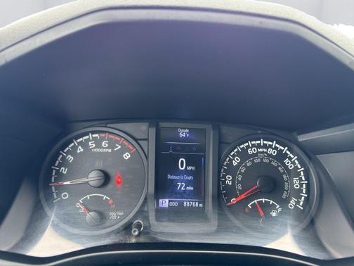 Super White 2019 Toyota Tacoma SR