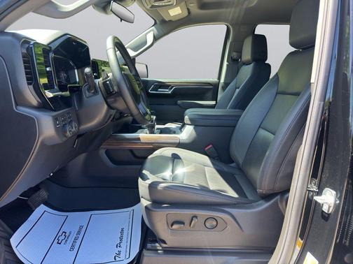Black 2025 Chevrolet Silverado 1500 LT Trail Boss