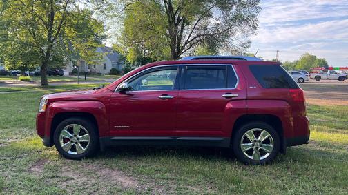 Crystal Red Tintcoat 2014 GMC Terrain SLT-2