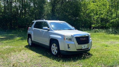 SILVER 2014 GMC Terrain SLE-2