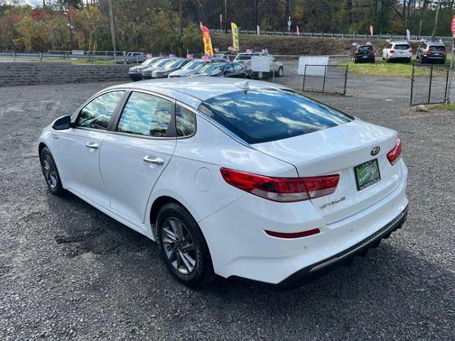 2020 Kia Optima LX