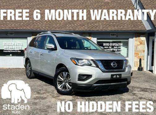 2019 Nissan Pathfinder S