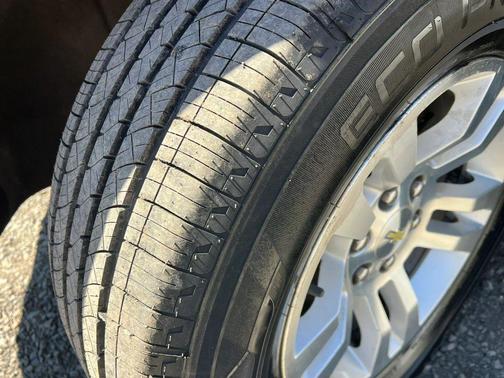 Black 2016 Chevrolet Suburban LT