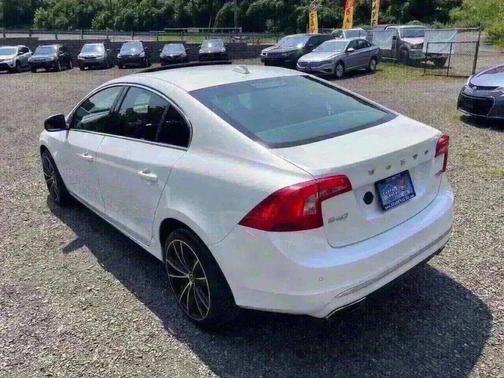 2016 Volvo S60 Inscription T5 Premier