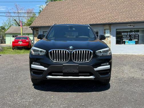 Black 2018 BMW X3 xDrive30i