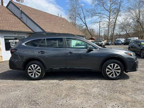 Magnetite Gray Metallic 2022 Subaru Outback Premium