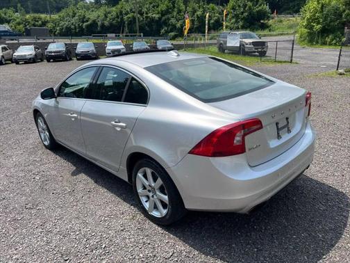 2016 Volvo S60 T5 Premier