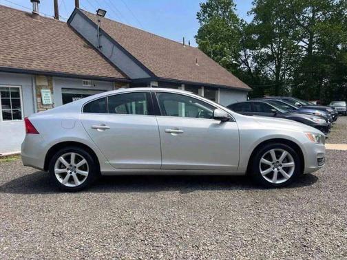 2016 Volvo S60 T5 Premier