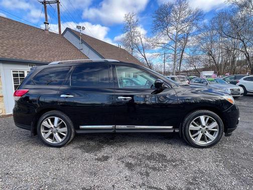 2014 Nissan Pathfinder Platinum