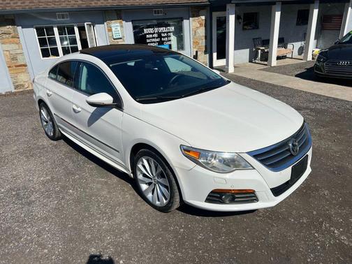 2011 Volkswagen CC VR6 Executive