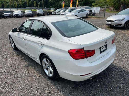 2013 BMW 328 328i Sedan 4D