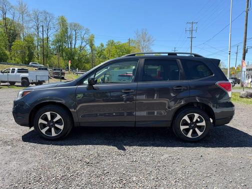 Quartz Blue Pearl 2017 Subaru Forester 2.5i Premium