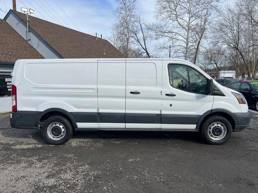 2018 Ford Transit-150 Base