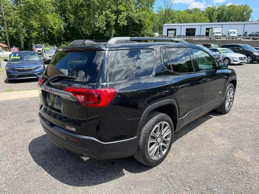 Black 2017 GMC Acadia SLT-1