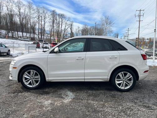 2017 Audi Q3 2.0T Premium