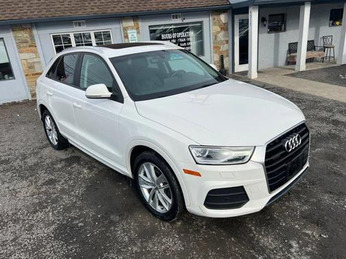 2017 Audi Q3 2.0T Premium