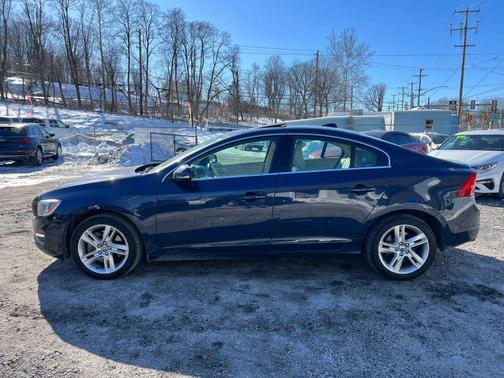 2015 Volvo S60 T5 Premier