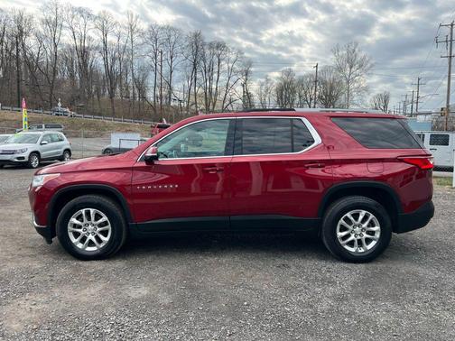 2018 Chevrolet Traverse LT Cloth