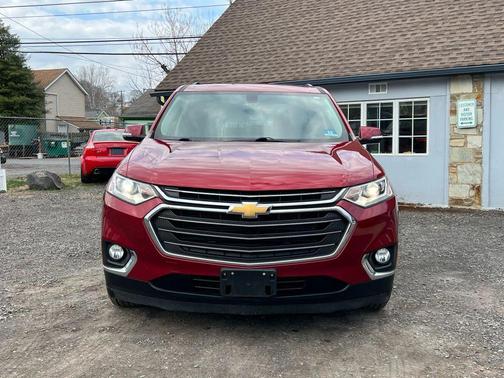 2018 Chevrolet Traverse LT Cloth
