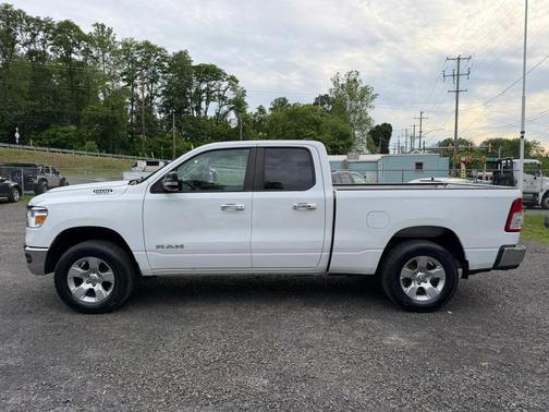 Bright White Clearcoat 2020 RAM 1500 Big Horn/Lone Star