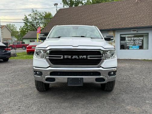 Bright White Clearcoat 2020 RAM 1500 Big Horn/Lone Star