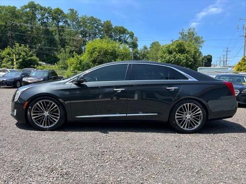 2013 Cadillac XTS Platinum