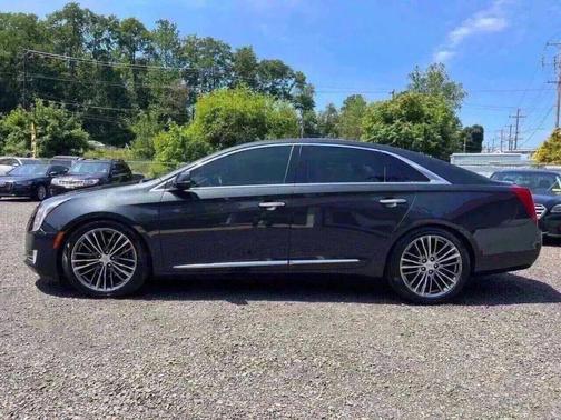 2013 Cadillac XTS Platinum