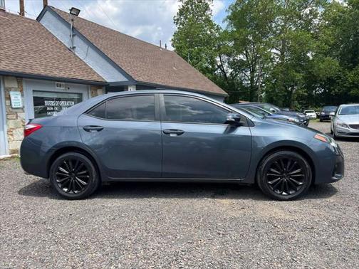 2015 Toyota Corolla S Plus