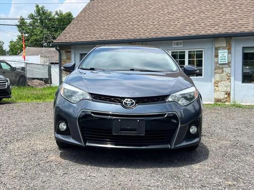 2015 Toyota Corolla S Plus