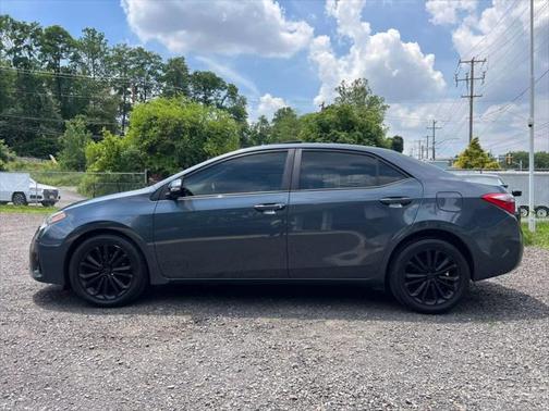 2015 Toyota Corolla S Plus