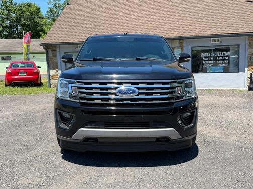 Agate Black Metallic 2019 Ford Expedition XLT