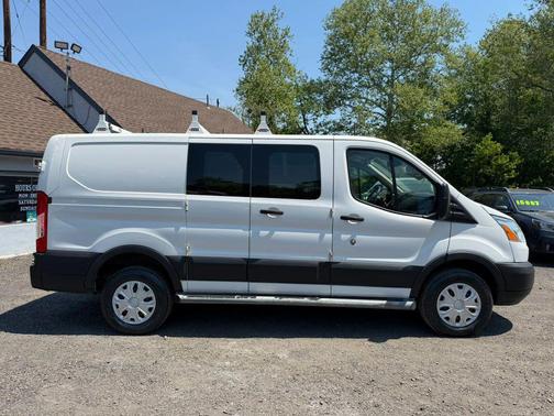 Oxford White 2016 Ford Transit-250 Base