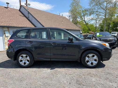 Dark Gray Metallic 2014 Subaru Forester 2.5i