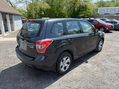 Dark Gray Metallic 2014 Subaru Forester 2.5i