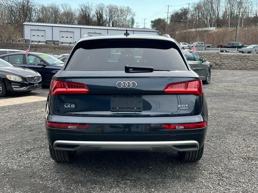 2018 Audi Q5 2.0T Tech Premium