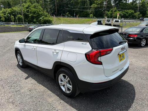 Summit White 2018 GMC Terrain SLE