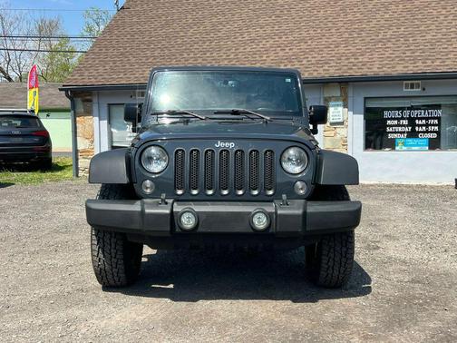 Rhino Clearcoat 2016 Jeep Wrangler Unlimited Rubicon