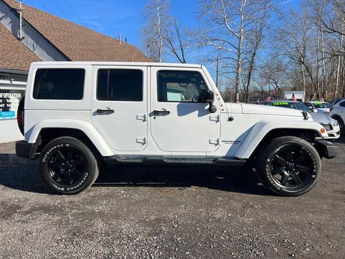 2014 Jeep Wrangler Unlimited Sport Altitude
