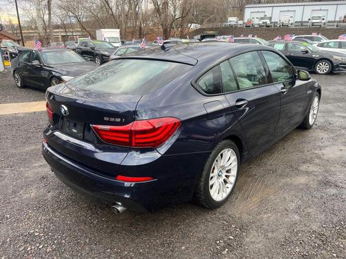 2016 BMW 535 Gran Turismo 535i Gran Turismo Sedan 4D