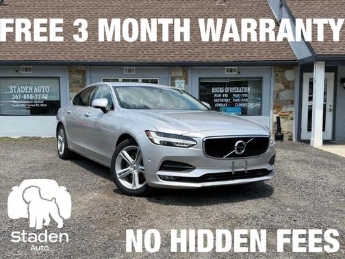 Bright Silver Metallic 2018 Volvo S90 T5 Momentum