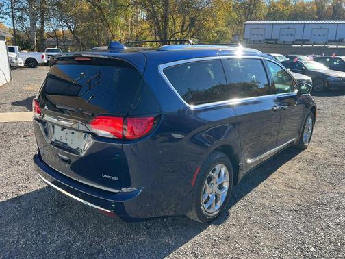 2017 Chrysler Pacifica Limited