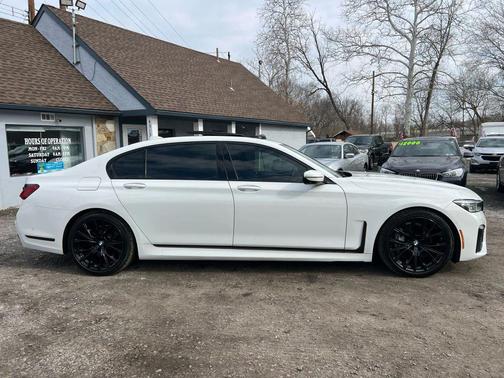 2020 BMW 740 740i Sedan 4D