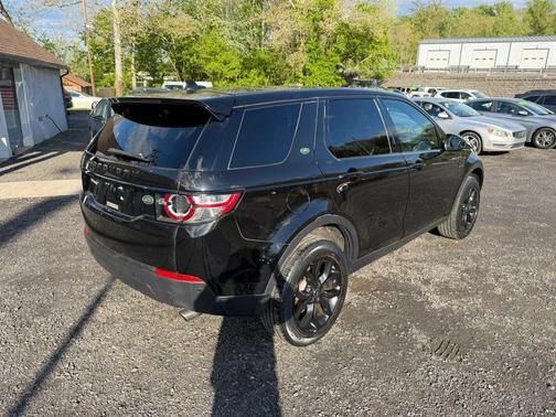 Santorini Black Metallic 2016 Land Rover Discovery Sport HSE