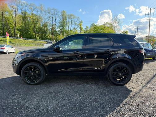Santorini Black Metallic 2016 Land Rover Discovery Sport HSE