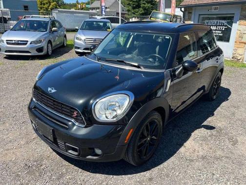 2011 MINI Cooper S Countryman Base