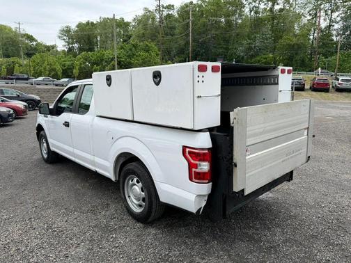 Oxford White 2018 Ford F-150 XL