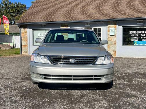 2003 Toyota Avalon XLS