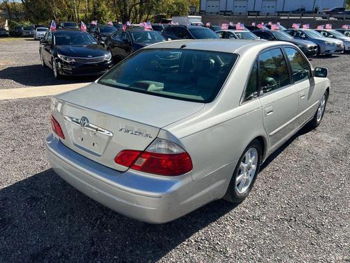 2003 Toyota Avalon XLS