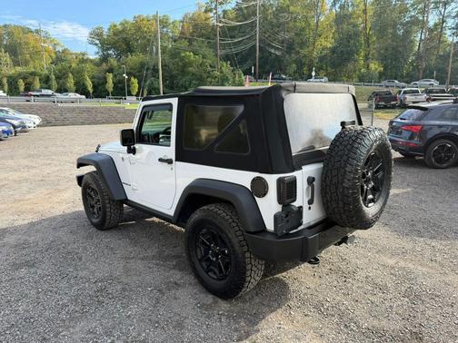 Bright White Clearcoat 2017 Jeep Wrangler Sport